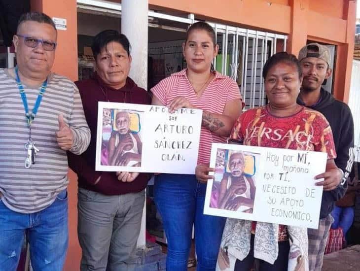 Ciudadanos de Moloacán se unen para pedir apoyo para abuelito