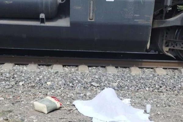 Muere abuelita arrollada por el tren en Atoyac