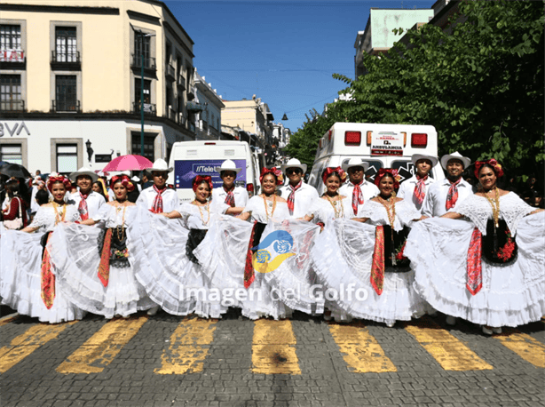 Arranca evento de La Bamba en Xalapa; buscan romper récord este 2024