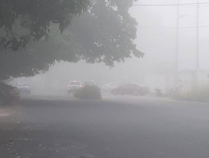 Agua Dulce se cubre de Niebla; Clima sorprende a habitantes