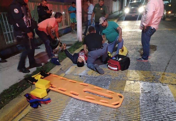 Choque entre motociclista y taxista en Martínez de la Torre