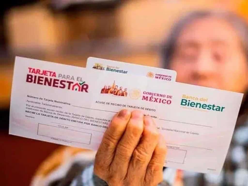 Pensión Bienestar: hasta 5 beneficiarios de Coatzacoalcos no pueden cobrarla ¿cuál es el motivo?