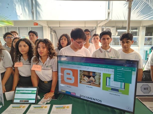 Inauguran "Muestra del Quehacer Educativo 2024" del Conalep Veracruz II