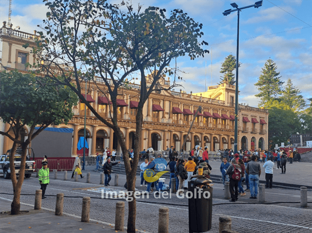 Así luce Plaza Lerdo previo al evento masivo convocado por Rocío Nahle en Xalapa