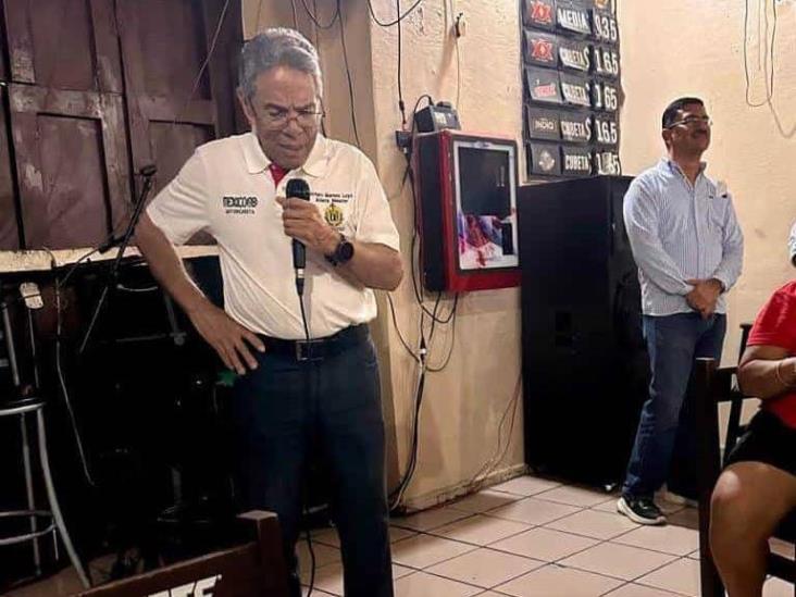 Realizan plática titulada ´Llegada del fuego olímpico a Veracruz en 1968´