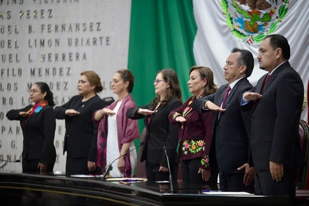 Histórico: Rocío Nahle rinde protesta como primera gobernadora de Veracruz | VIDEO