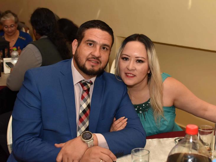 José Luis Borrell León y Mariela Violante Hernández contraen matrimonio