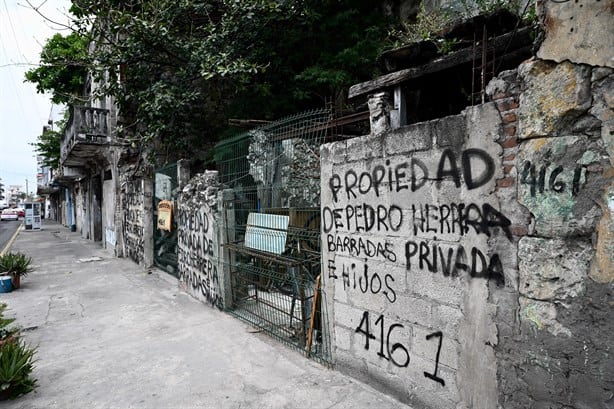 Presionan a familia en centro de Veracruz para que desalojen su vivienda