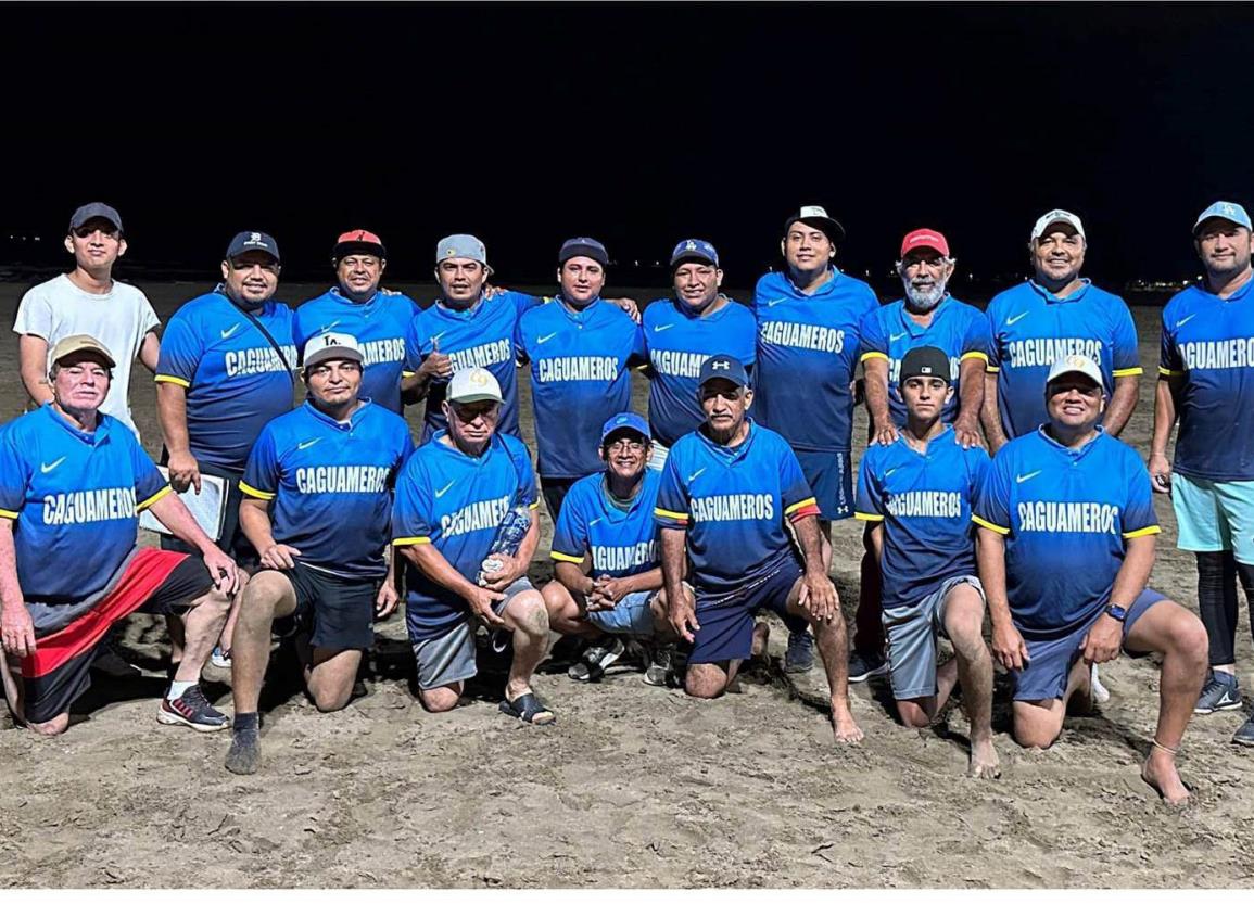 Prosiguen los batazos en el beisbol Playero