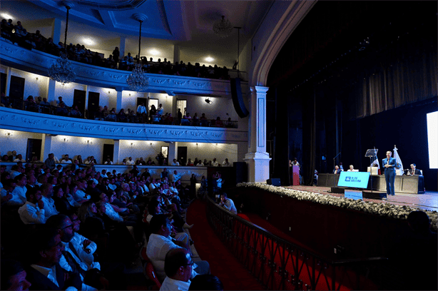 Patricia Lobeira presenta su Tercer Informe de Gobierno como alcaldesa de Veracruz