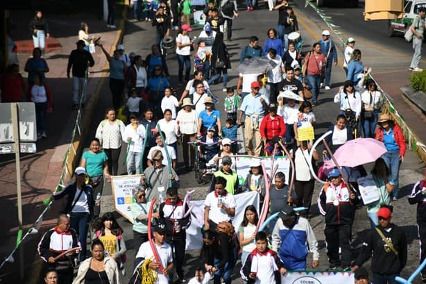 Marchan en Xalapa por el Día Internacional de Personas con Discapacidad; hay retos pendientes 