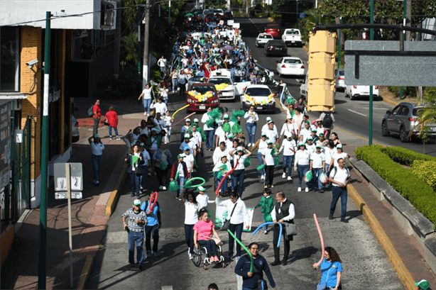 Marchan en Xalapa por el Día Internacional de Personas con Discapacidad; hay retos pendientes 