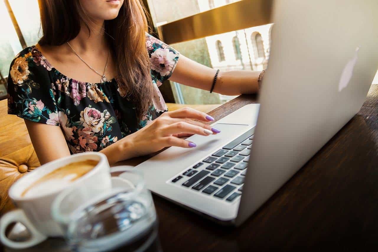 ¿Habrá reducción de la jornada laboral en 2025? Claudia Sheinbaum confirma cómo se implementaría