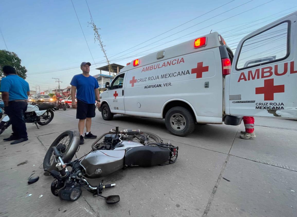 Estudiante herido tras choque en Acayucan 