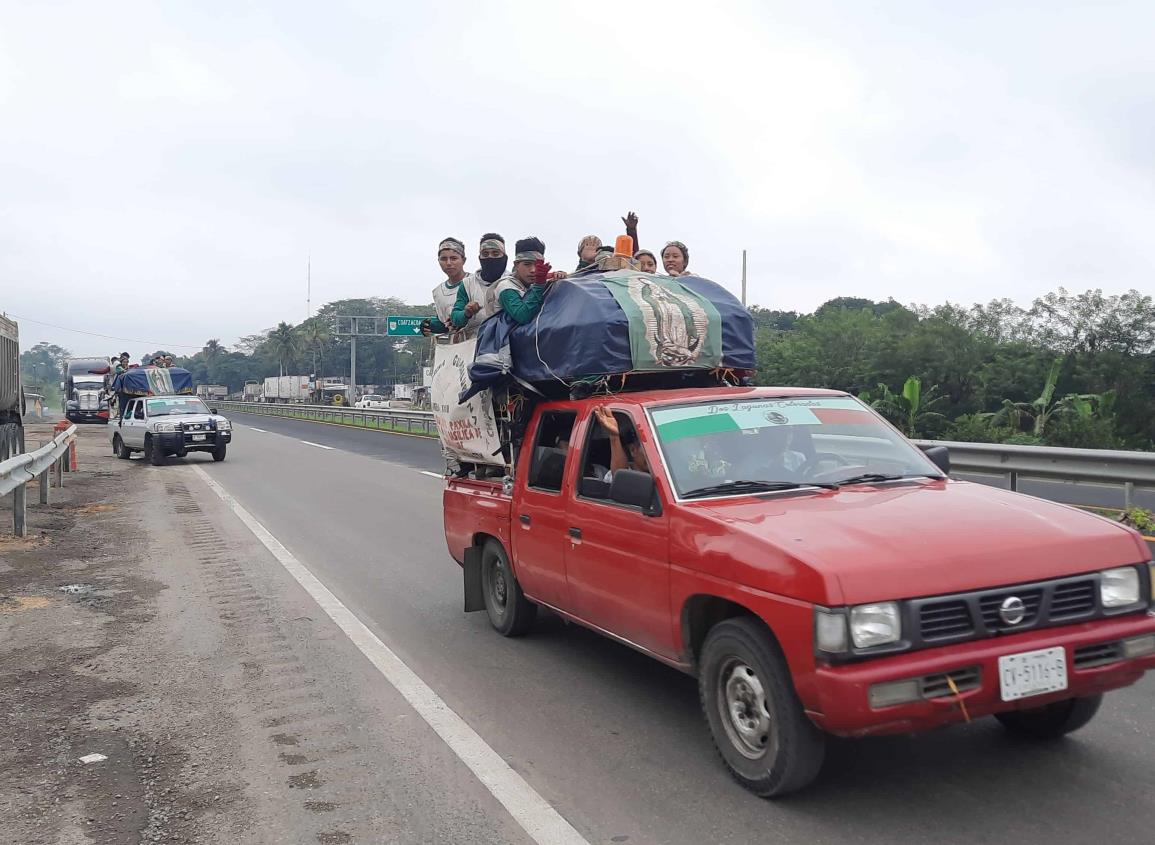 Se intensifica paso de peregrinos en la Costera del Golfo rumbo a la Basílica de la Virgen de Guadalupe