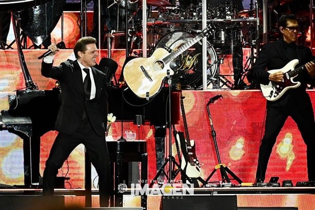 Luis Miguel hace vibrar a Veracruz | VIDEO