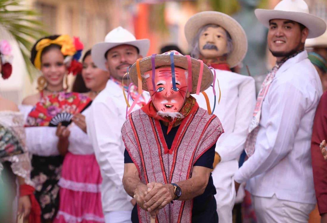 Rocío Nahle invita a celebrar la tradición de El Viejo en Veracruz