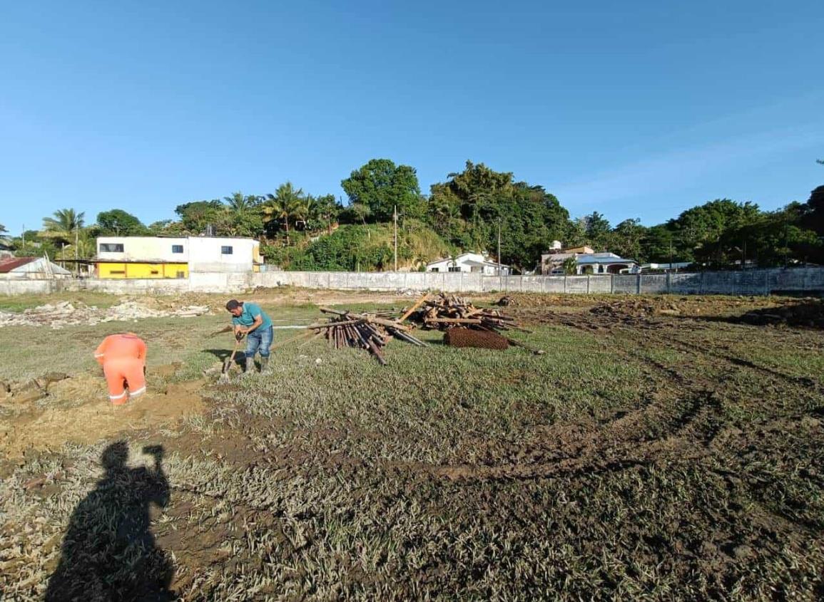 Así van los avances en la Unidad Deportiva de Villa Cuichapa