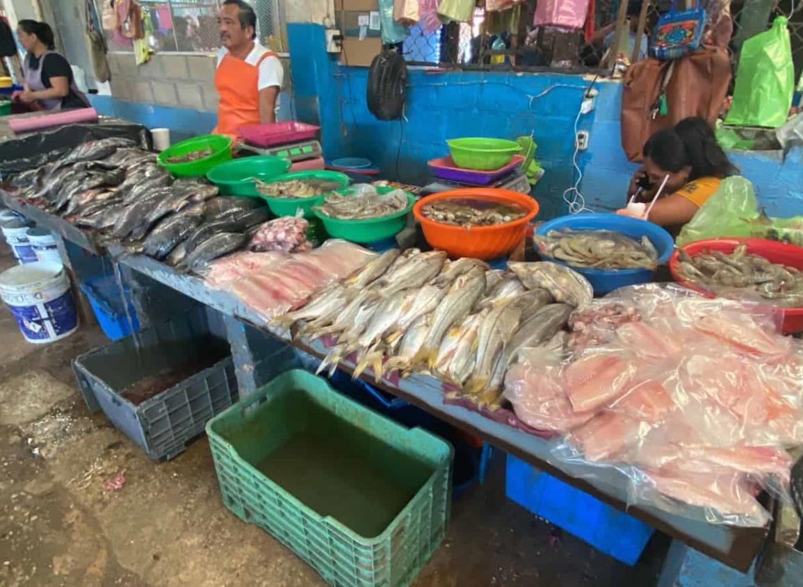 Comerciantes de mariscos de Agua Dulce prevén un cierre de año con altas ventas