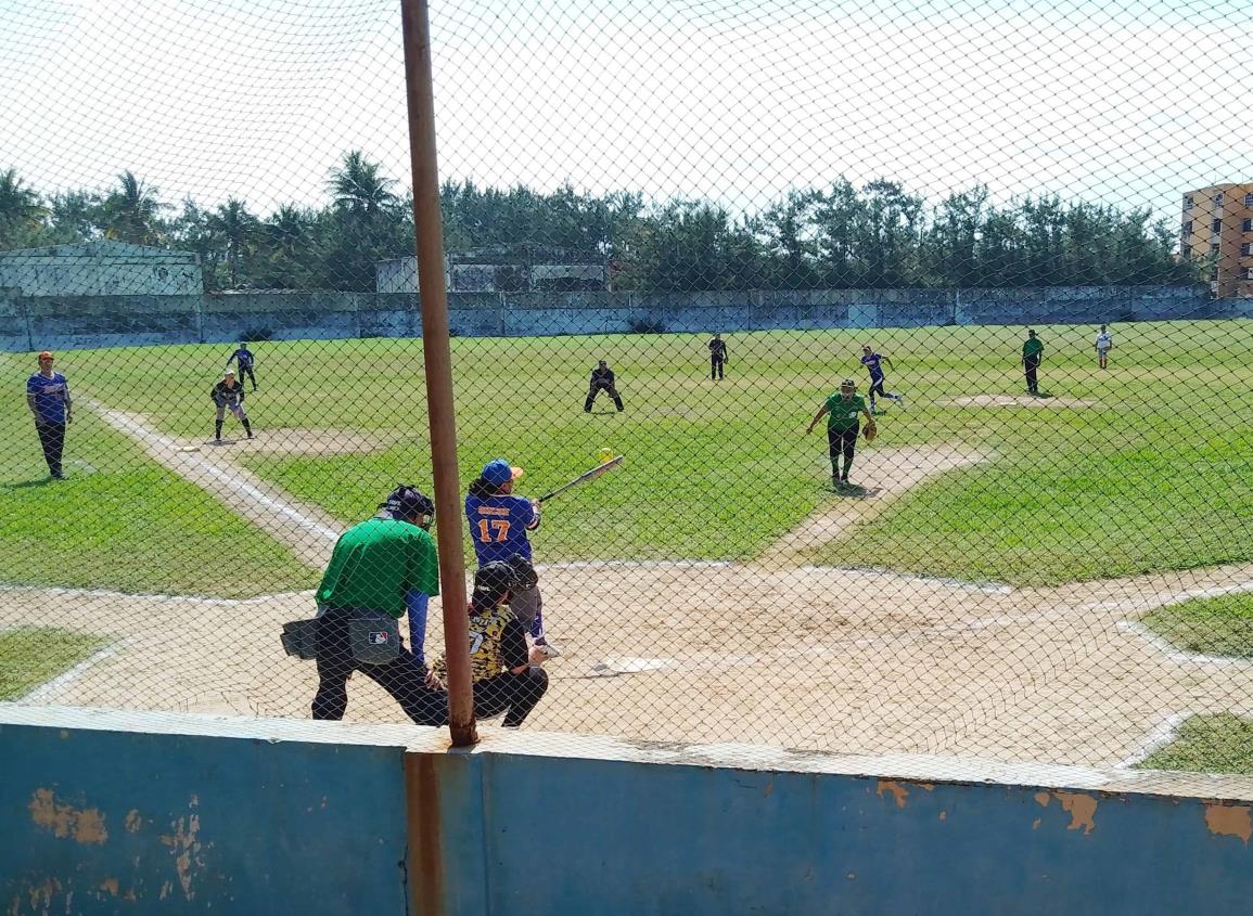 Bandidas conquistaron torneo del Pavo