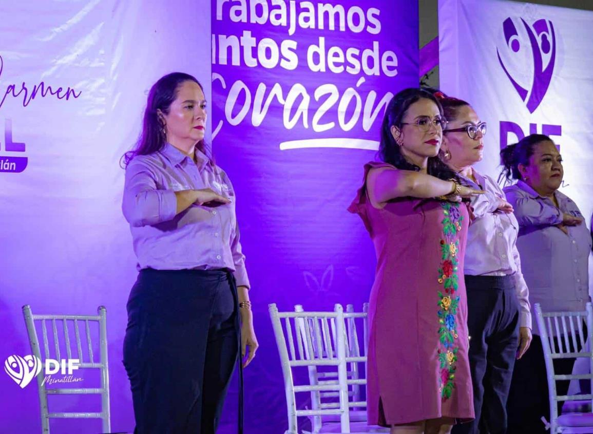 Dra. Vianey Cruz Medel, Presidenta honorífica del Sistema DIF presentó su Tercer Informe de Actividades