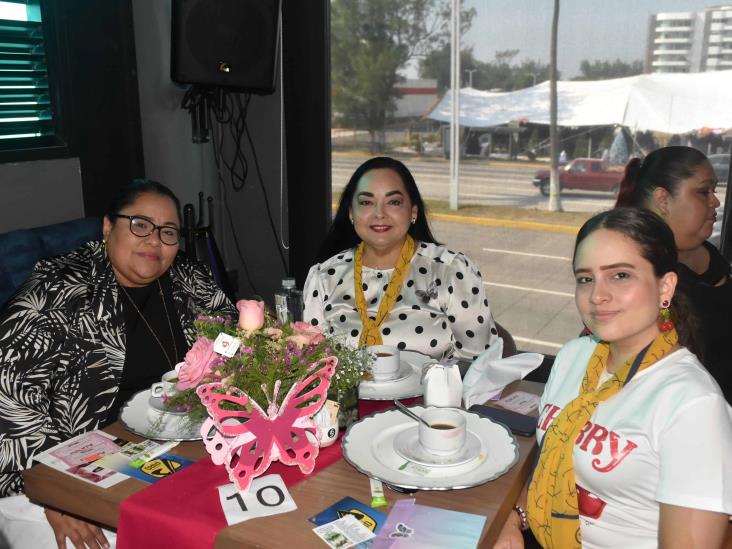 Fundación ADEMM realizó desayuno con causa por su celebración