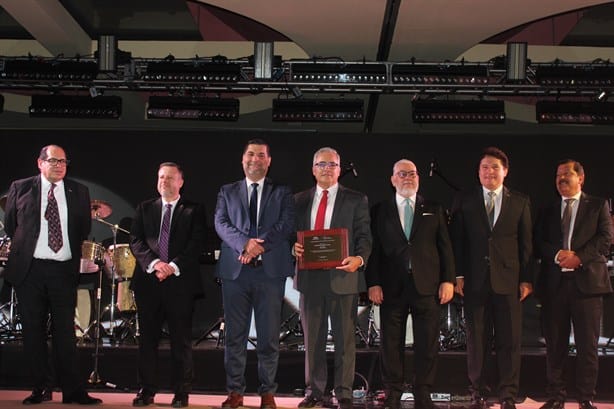 Realizan cena de clausura de 4to Consejo Directivo de CMIC Nacional