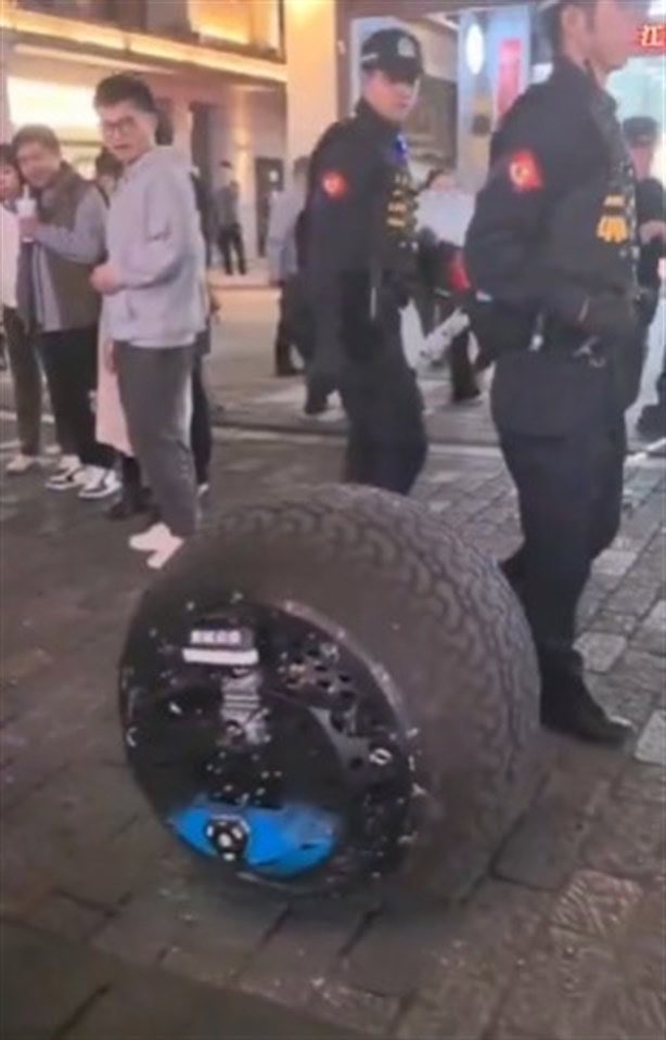 Esta es la pelota robot que cuidará las calles de China | VIDEO