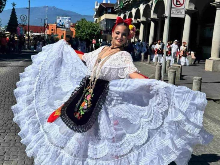 Sol y Sones de María Elena Hernández Lara, cronista de Tierra Blanca