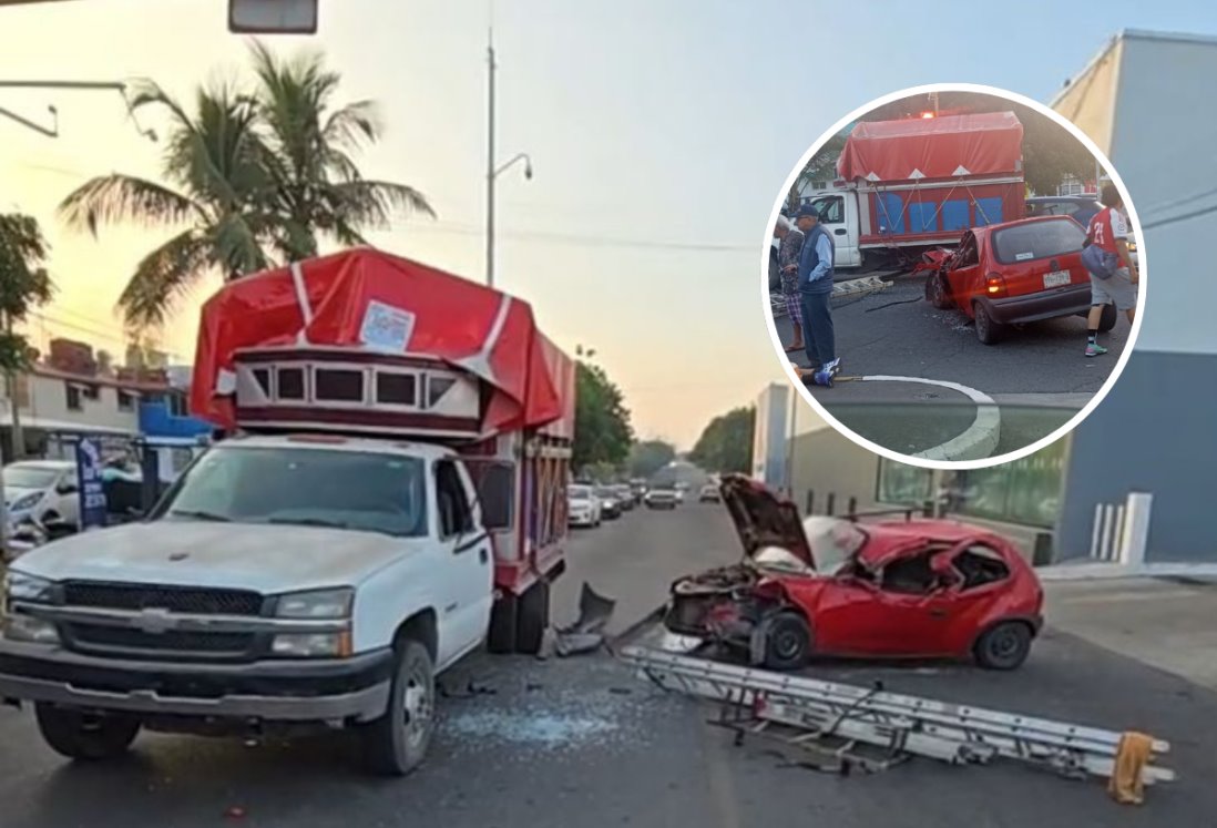 Fuerte accidente en calles de El Coyol en Veracruz deja 5 lesionados