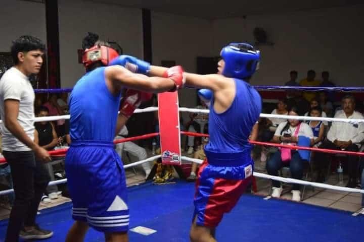 Jóvenes boxeadores choapenses destacaron en torneo de Chiapas