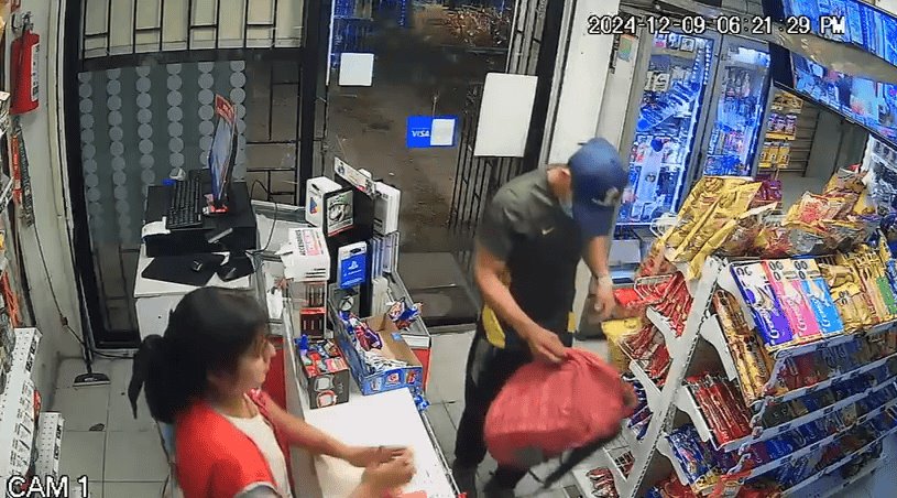 Captan en VIDEO a ladrón de tienda en el fraccionamiento Dorado Real, Veracruz