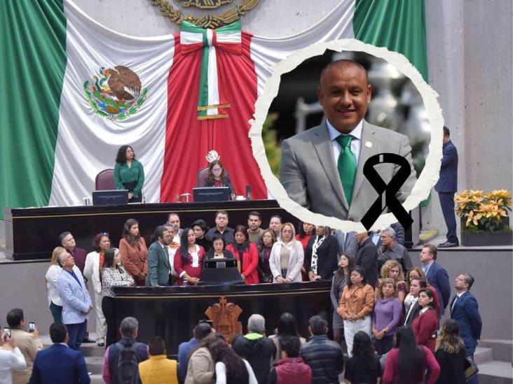 Congreso de Veracruz guarda minuto de silencio por Benito Aguas Atlahua