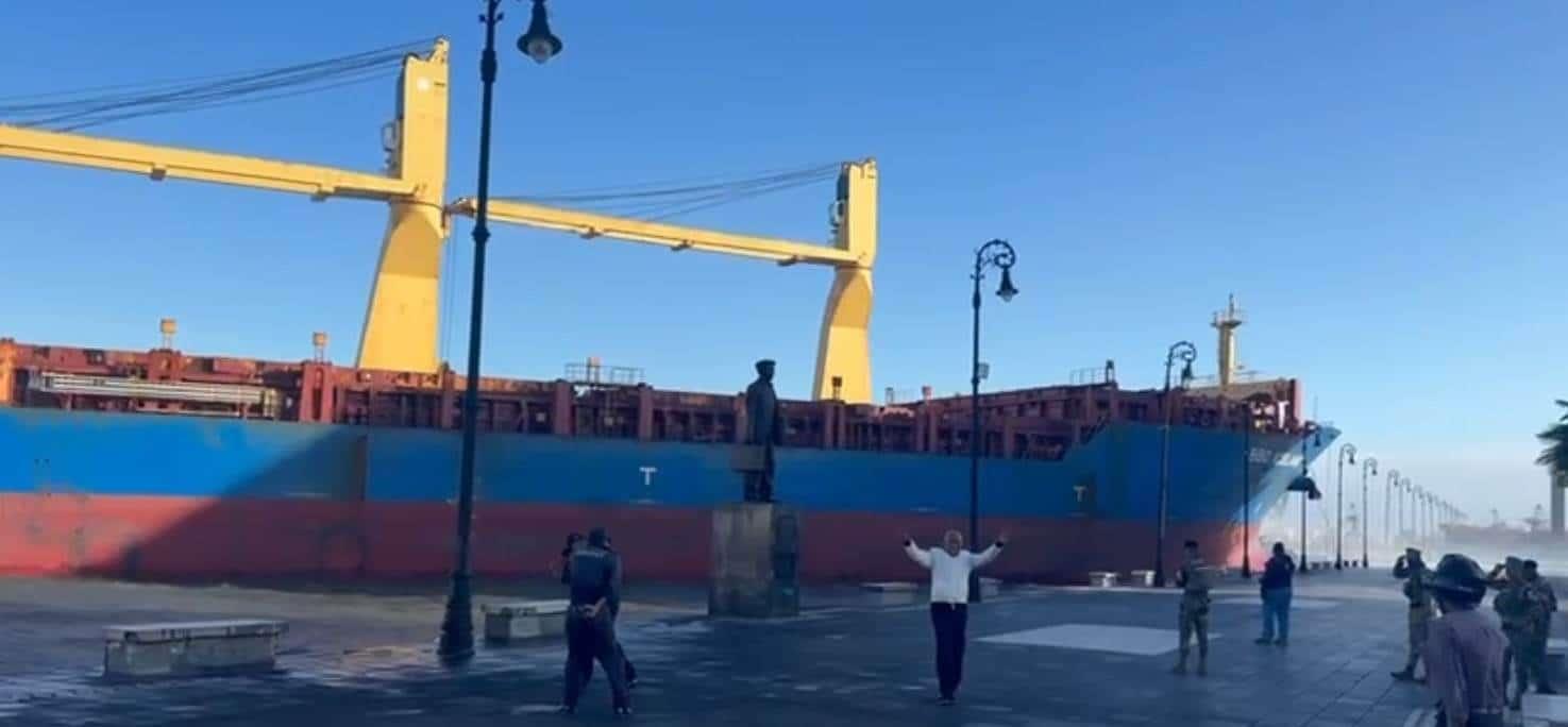 Barco que chocó contra el malecón por fuerte norte en Veracruz dañó 5 embarcaciones: Asipona