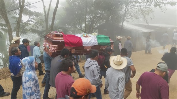 Dan último adiós al diputado Benito Aguas Atlahua en la sierra de Zongolica