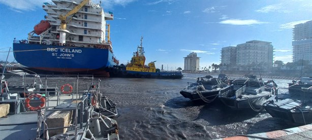 Así quedaron las patrullas interceptoras de la Marina aplastadas por buque en Veracruz