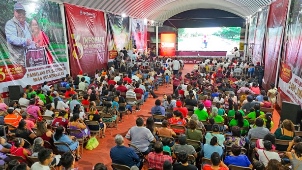 Presenta Noe Castillo Olvera su Tercer Informe de Gobierno en Agua Dulce