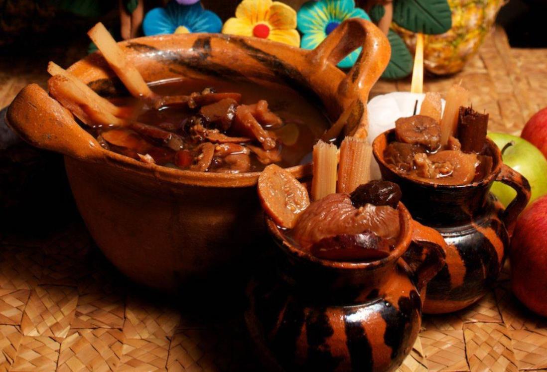 Prepara el tradicional ponche de frutas navideño | Receta y costos