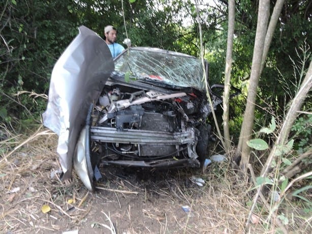 Fuerte accidente en Tierra Blanca deja a mujer gravemente herida