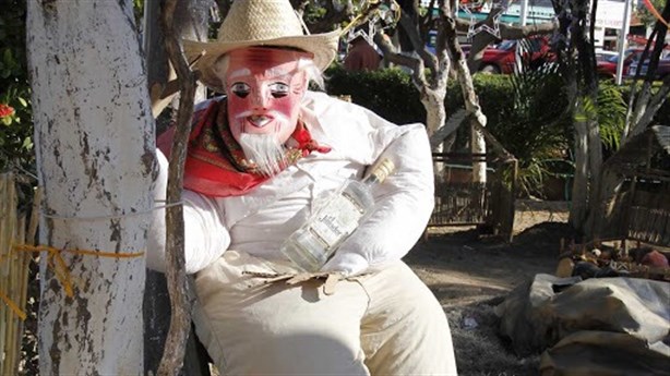 ¿De dónde surgió la tradición de ´El viejo´ en Veracruz y en qué consiste?