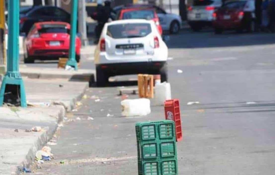 ¿En Veracruz puedo denunciar a mi vecino si aparta lugar de estacionamiento en la calle?