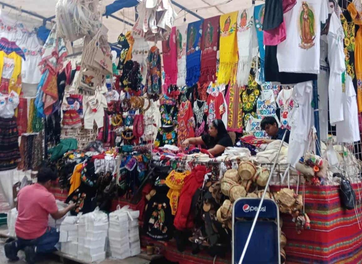 Comerciantes por conmemoración a la Virgen de Guadalupe reportan bajas ventas