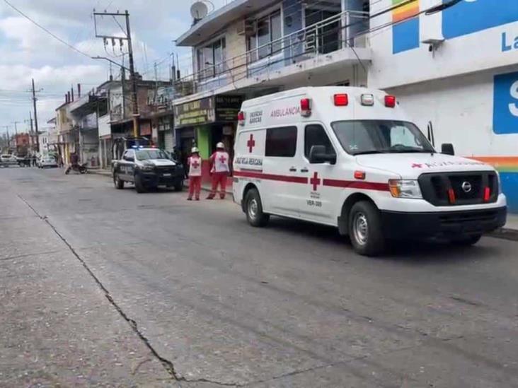 Mujer armada lo ejecuta a quemarropa en bar El Tenampa, en Martínez de la Torre