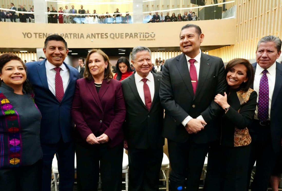 Nahle asiste a la toma de protesta de Alejandro Armenta como Gobernador de Puebla