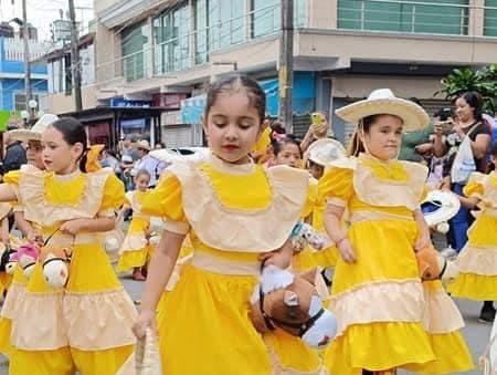 Sol y Sones de María Elena Hernández Lara, cronista de Tierra Blanca