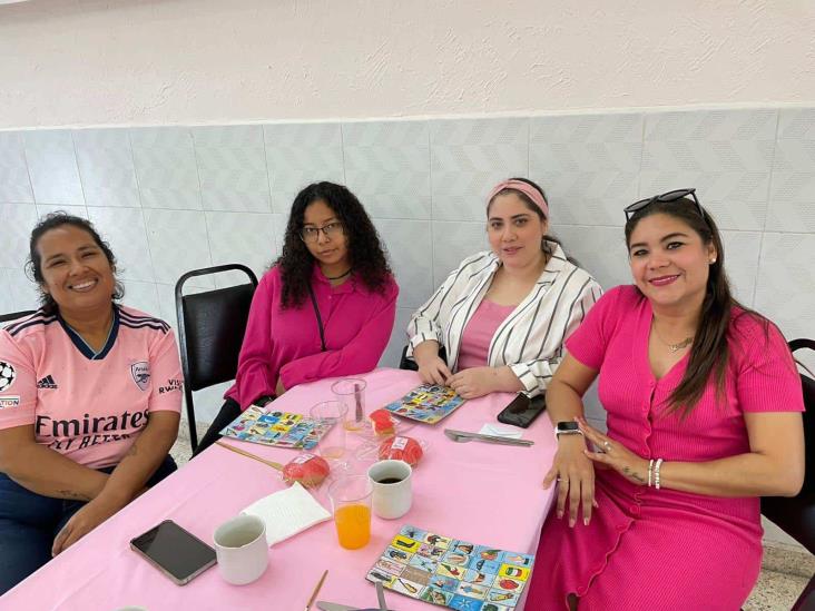 Realizan Desayuno Rosa en Alvarado a beneficio de Grupo Reto Veracruz