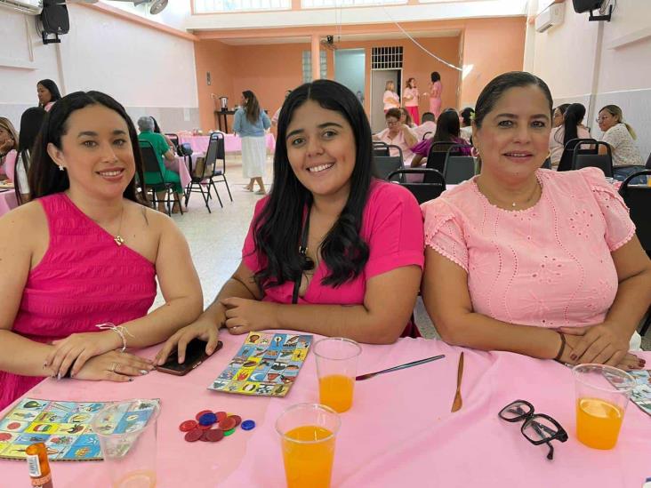 Realizan Desayuno Rosa en Alvarado a beneficio de Grupo Reto Veracruz