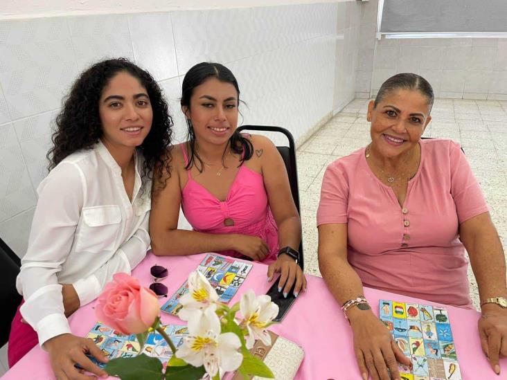 Realizan Desayuno Rosa en Alvarado a beneficio de Grupo Reto Veracruz