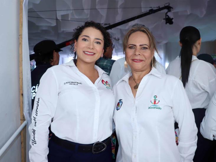 La alcaldesa Lizzette Álvarez Vera rindió su tercer informe de gobierno