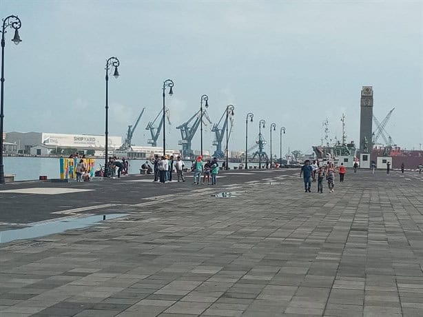 Incrementa turismo en malecón de Veracruz